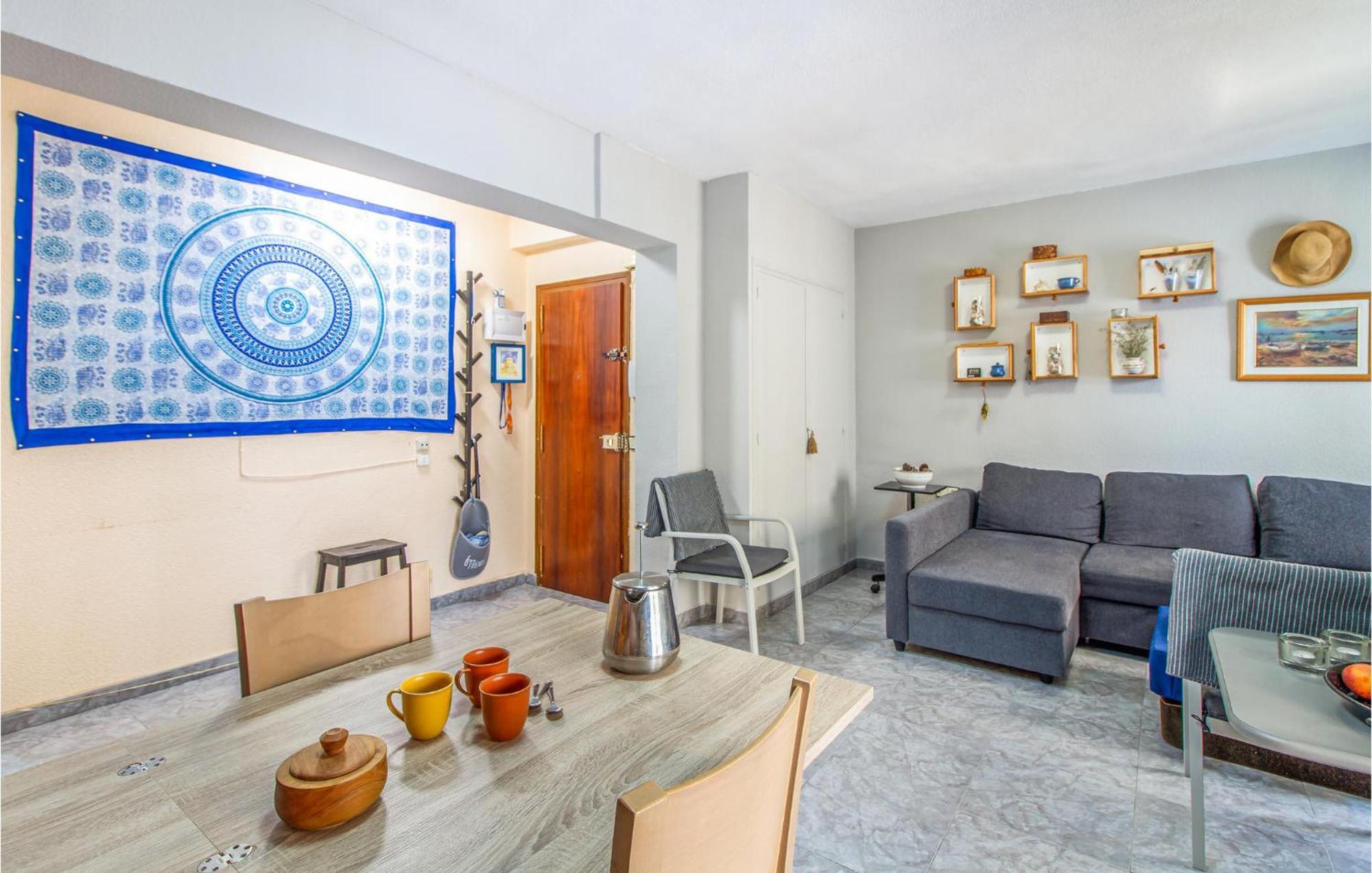 Lovely Apartment In Santa Pola With Wifi Extérieur photo