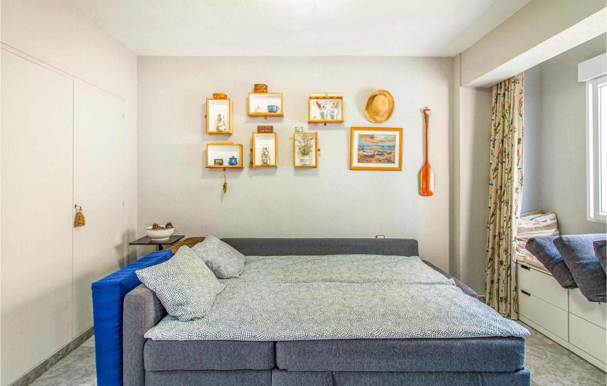 Lovely Apartment In Santa Pola With Wifi Extérieur photo